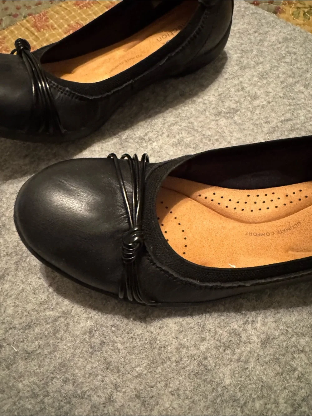 Clarks Black Leather Ballet Flats with Knot Detail